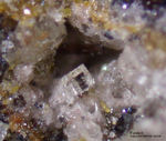 Mineralien Eifel Emmelberg Forsterit