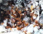 Eifel Mineralien Wannenköpfe Cordierit