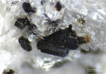 Eifel Mineralien Bellerberg  Pyroxmangit