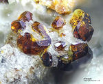 Mineralien Eifel Bellerberg Andradit