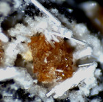 Eifel Mineralien Bellerberg Melilith