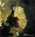 Mineralien Griechenland Lavrion Hilarion Adamin