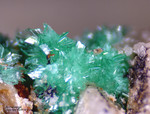 Griechenland Lavrion Mineralien KM3 Annabergit