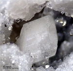 Mineralien Schweiz Lengenbach Hyalophan