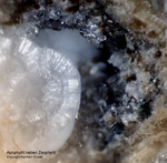 Mineralien Eifel Bellerberg Apophyllit