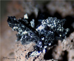 Eifel Mineralien Nickenicher Sattel Tenorit